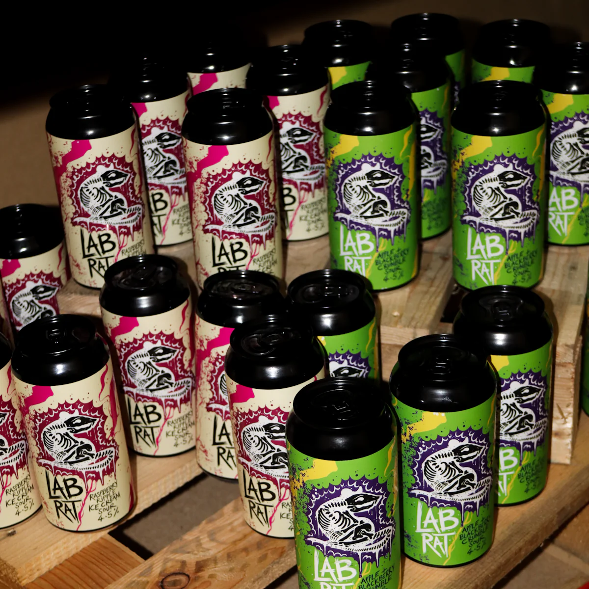 IT'S ALIVE BOX (24 CANS) - Image 2
